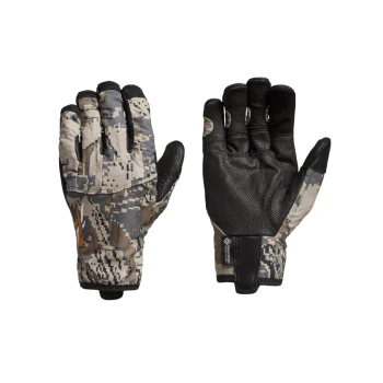 Glove_0c775c8d-013c-49f0-a63c-ba158f6490bc.webp